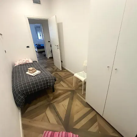 Appartamento Prisma Suite, A due Passi dalla Stazione *